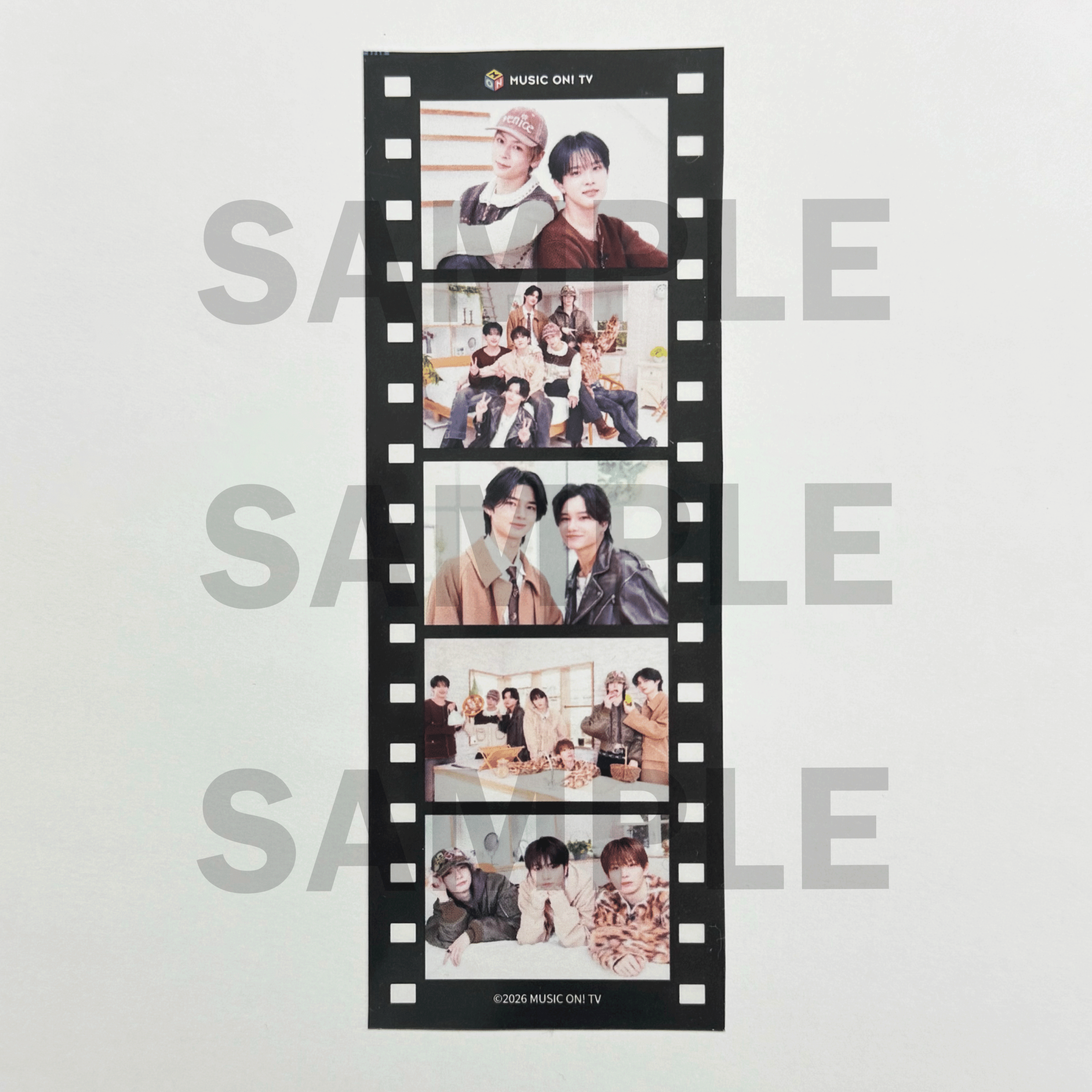 映画フィルム風クリアしおり